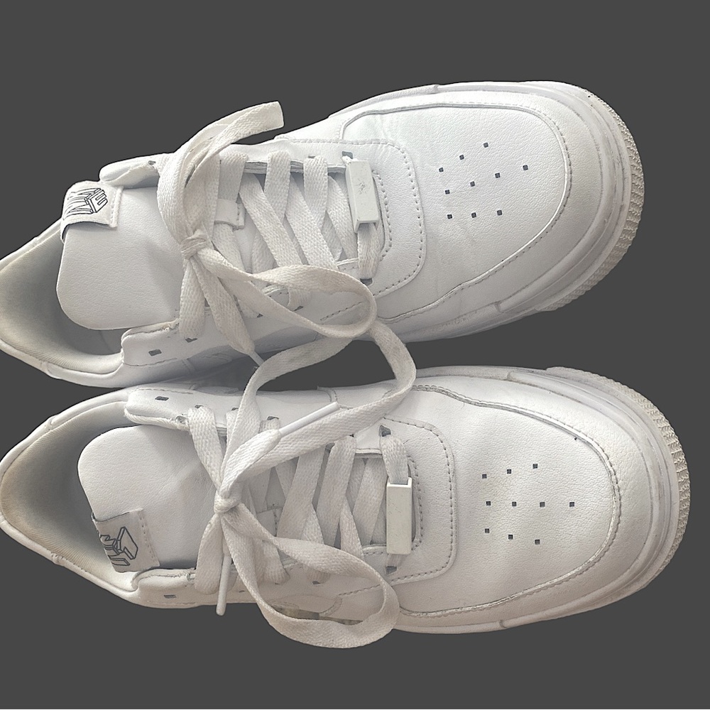 Size 7 Women’s Nike Air Force Ones Pixel Edition White